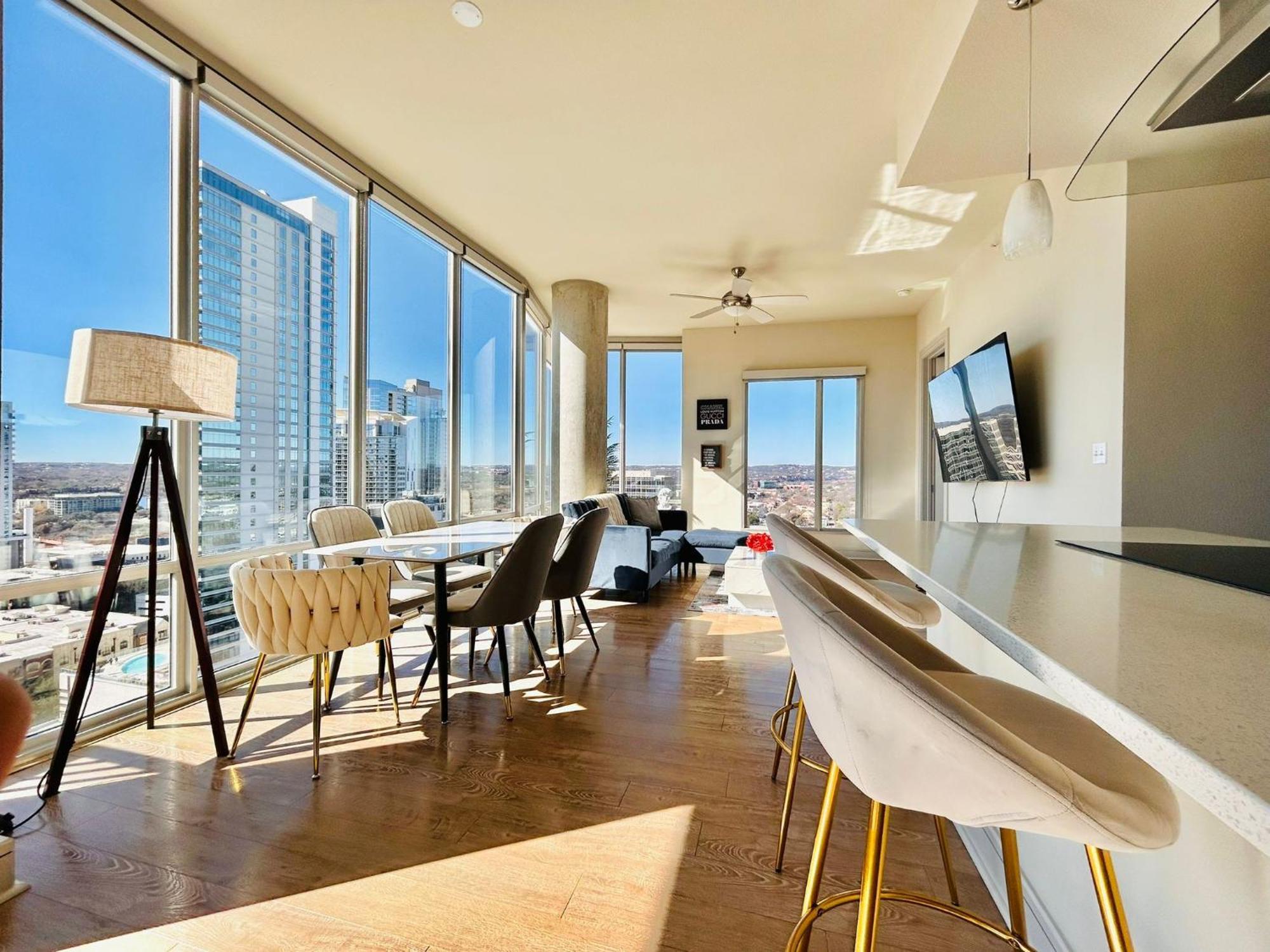 Indulge In Luxury Living 2 Bedroom Gem In The Heart Of Austin With Pool, Gym, And Breathtaking Views Zewnętrze zdjęcie